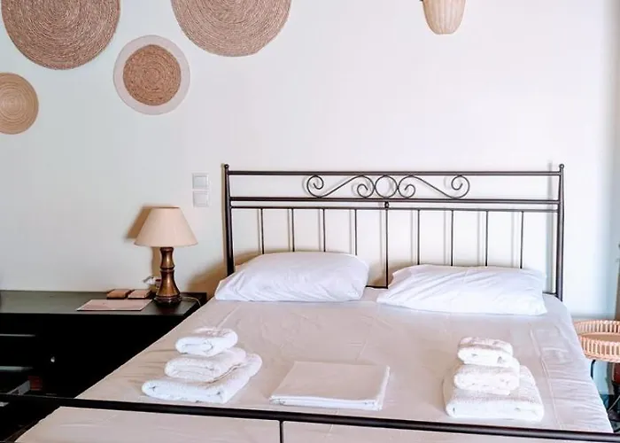 House Moschα * Andros Town